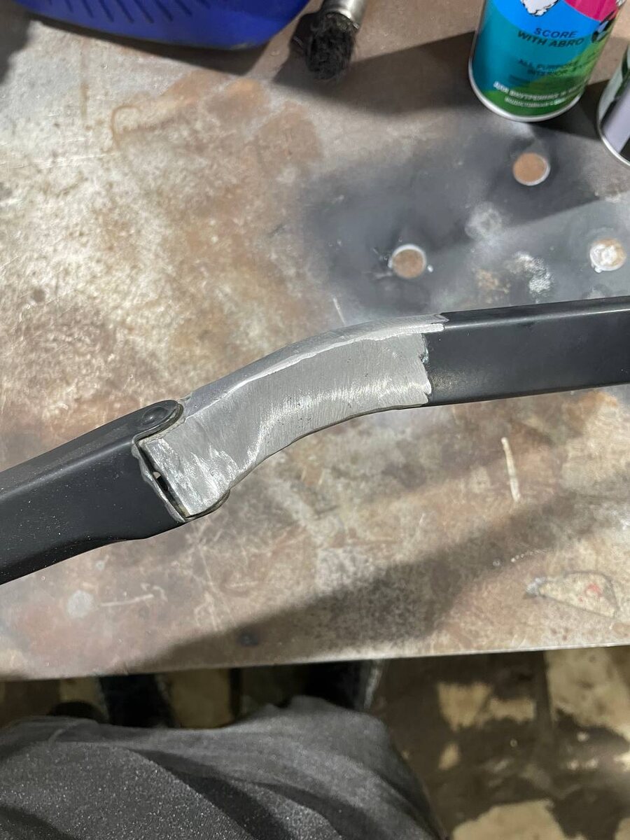 Убрал все химические реакции и отшелушивающуюся краску. 