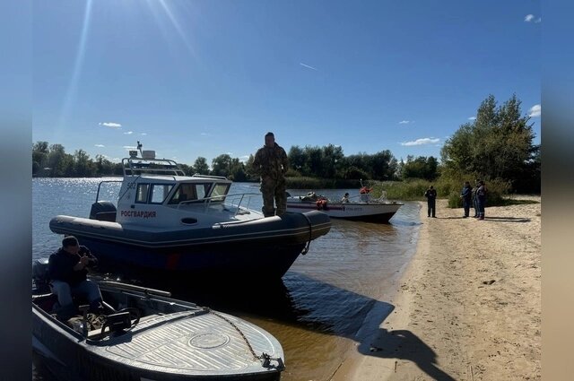    Семь человек сели в катер, предназначенный лишь для шестерых. Фото: пресс-служба ГУ МЧС по РТ