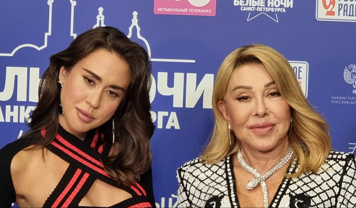 Татьяна Плаксина и Любовь Успенская. Фото: Клео.ру