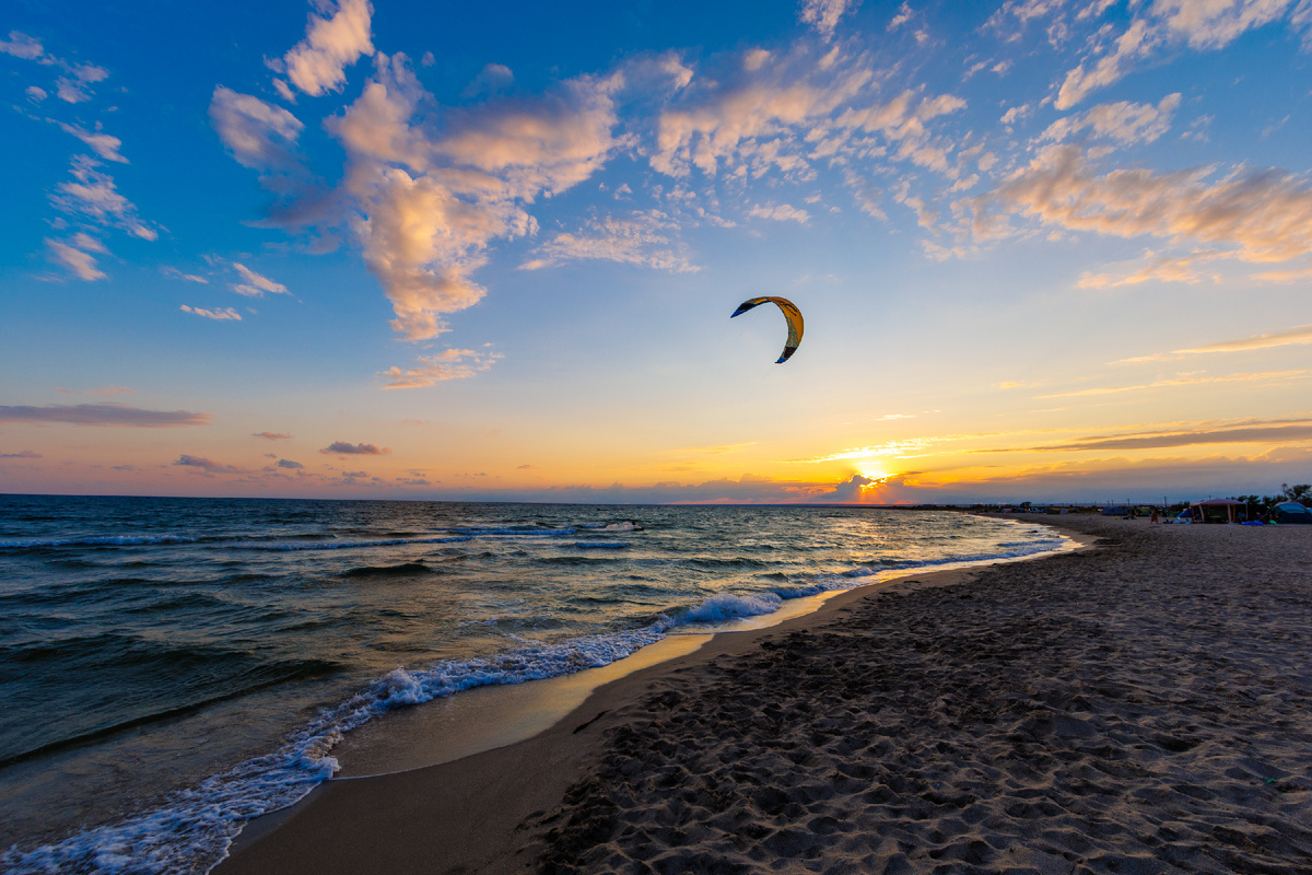 Фото: Михаил Васильев. Пляж косы Беляус. Крымские Мальдивы.