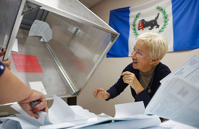    Единый день голосования в Иркутске.Кирилл Кухмарь/ТАСС