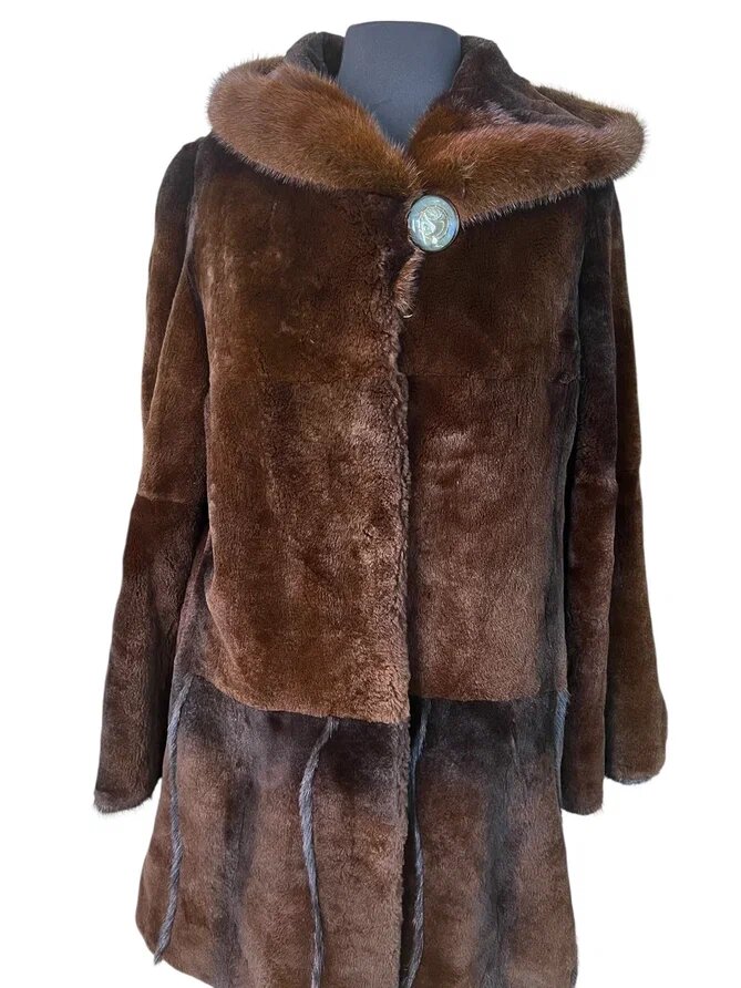 Переделка пальто из бобрика. Ателье Ирины Берзиной.