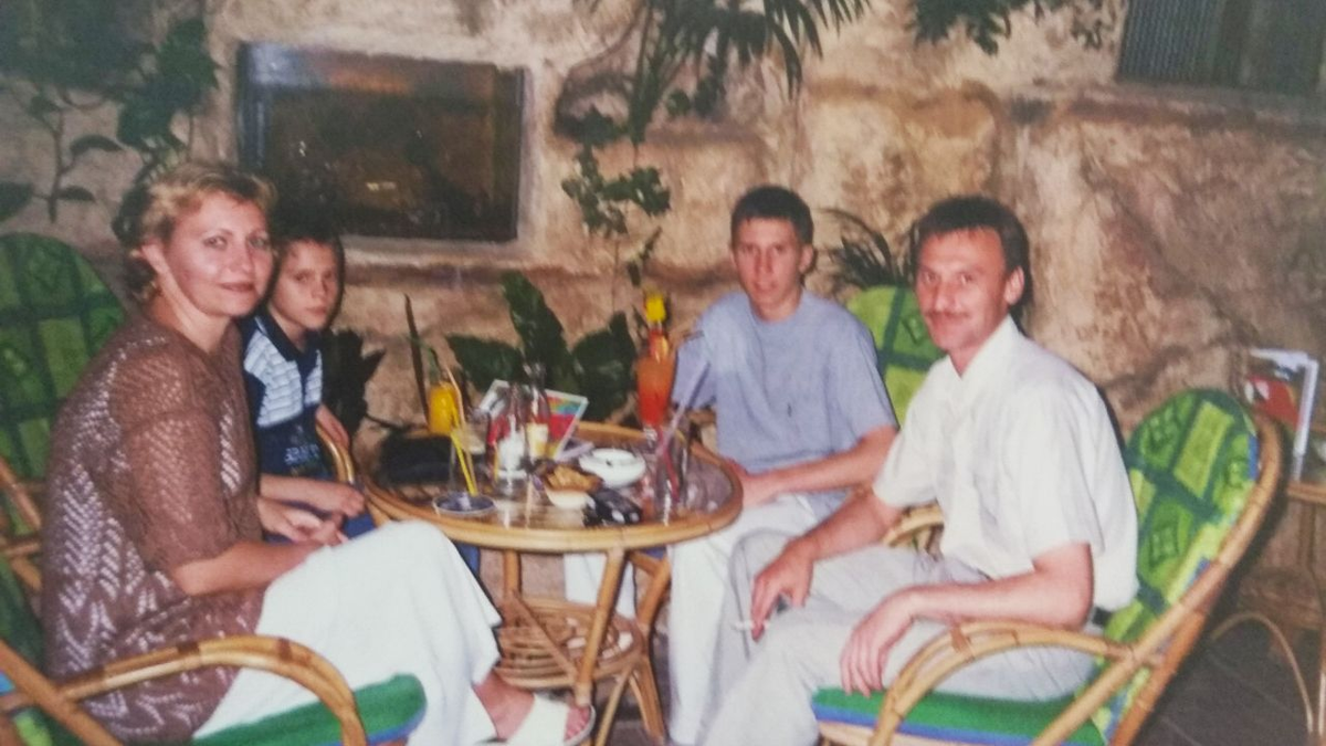 Пафос 2002 год.