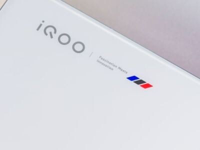    Инсайды #3742: iQOO 15, анонс vivo X300 и дизайн HUAWEI FreeClip 2