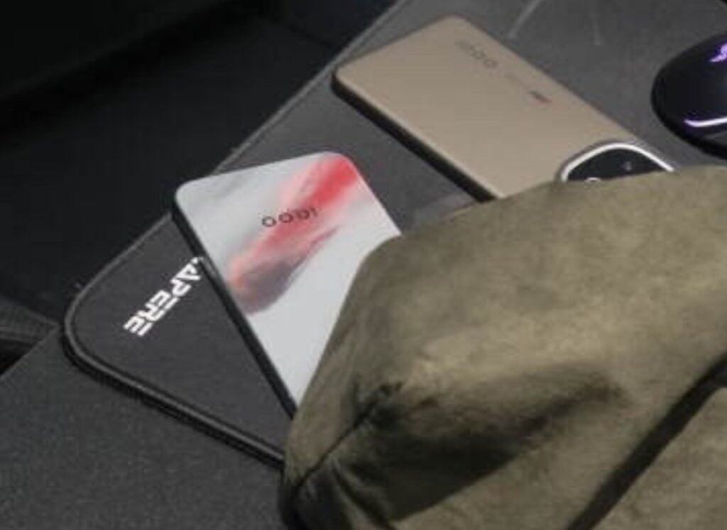    Возможный дизайн iQOO 15