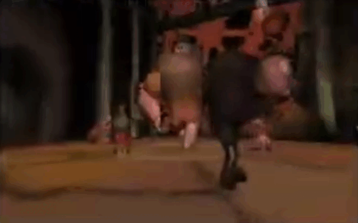 Gif картинка "Отрывок из трейлера игры Igor: The Game"