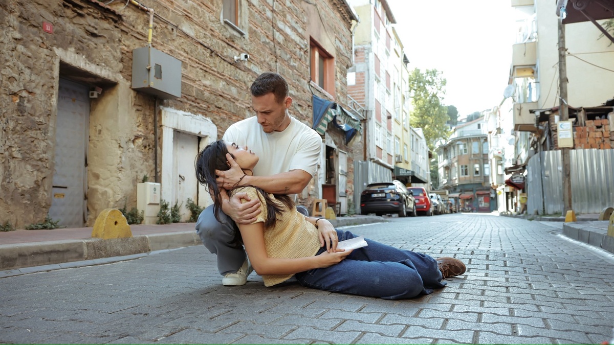 Кадр из второй серии сериала «Сердцебиение». Фото: соцсети