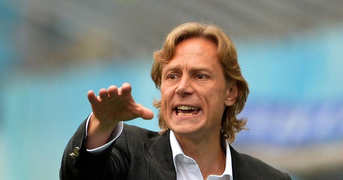 Валерий Георгиевич от сердца к солнцу приветствует читателей Золотого Дивана