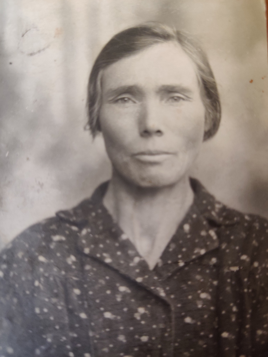 Полякова Вера Семеновна (в замужестве Кузнецова). 14.09.1906-15.09.1982