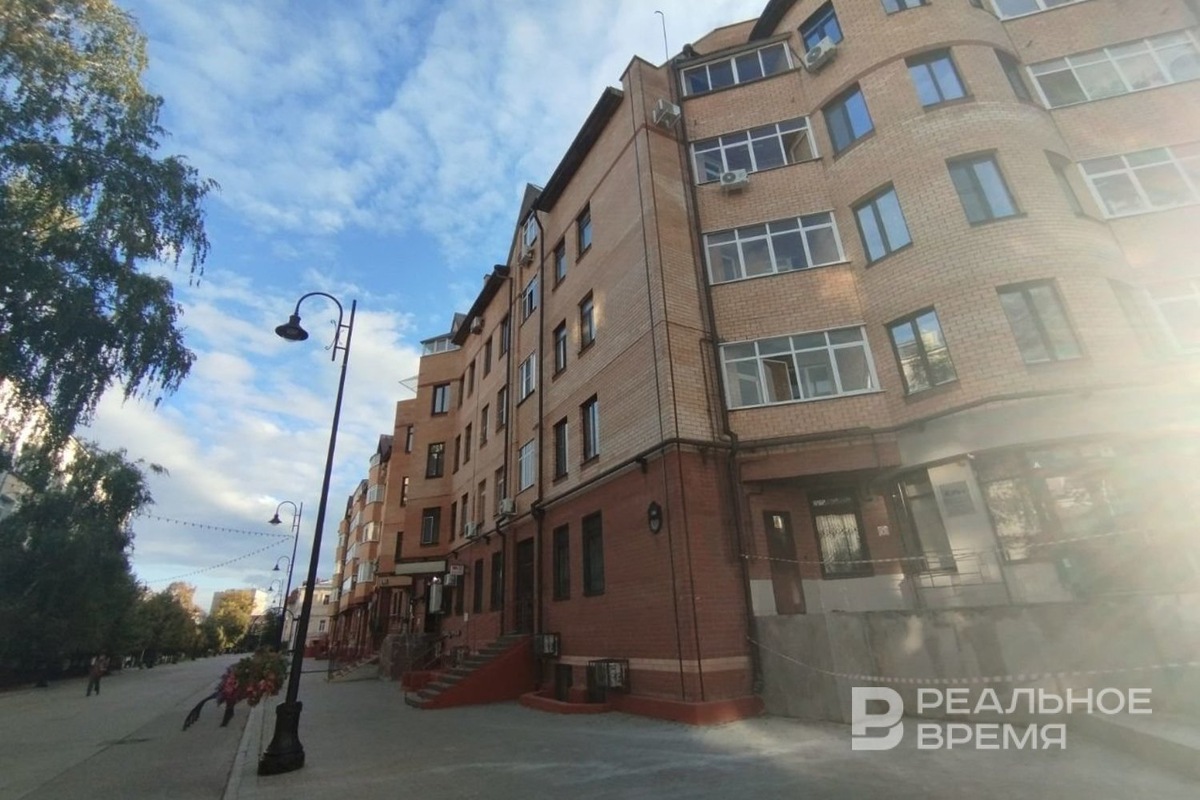    Современный дом на Каюма Насыри, 28. Радиф Кашапов / realnoevremya.ru