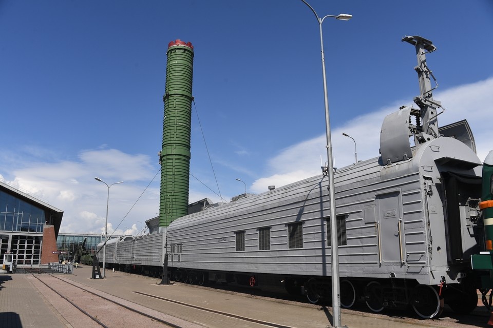    Солдаты ВСУ попытались ударить по поезду с боеприпасами для ВС России Иван МАКЕЕВ