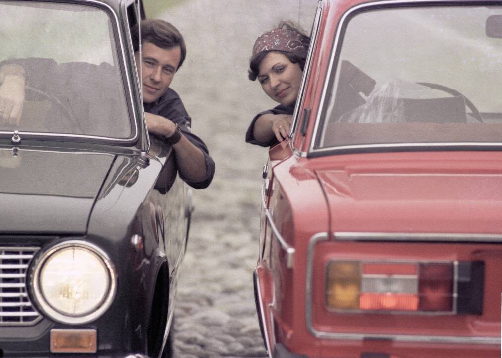    Работники Волжского автомобильного завода имени 50-летия СССР обкатывают новые автомобили   
Юрий Абрамочкин / РИА Новости