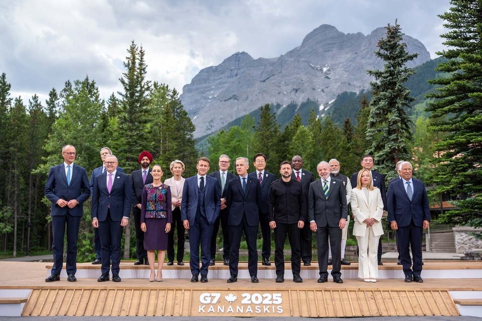    Страны G7 договорились изучить механизмы увеличения поддержки Украины GLOBAL LOOK PRESS