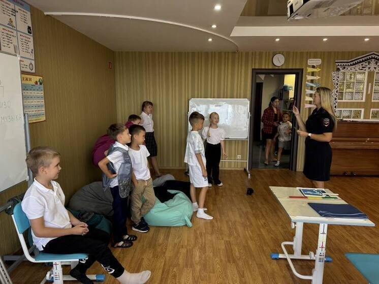     «Неделя безопасности» научит ПДД школьников Приморья фото: пресс-служба УМВД России
