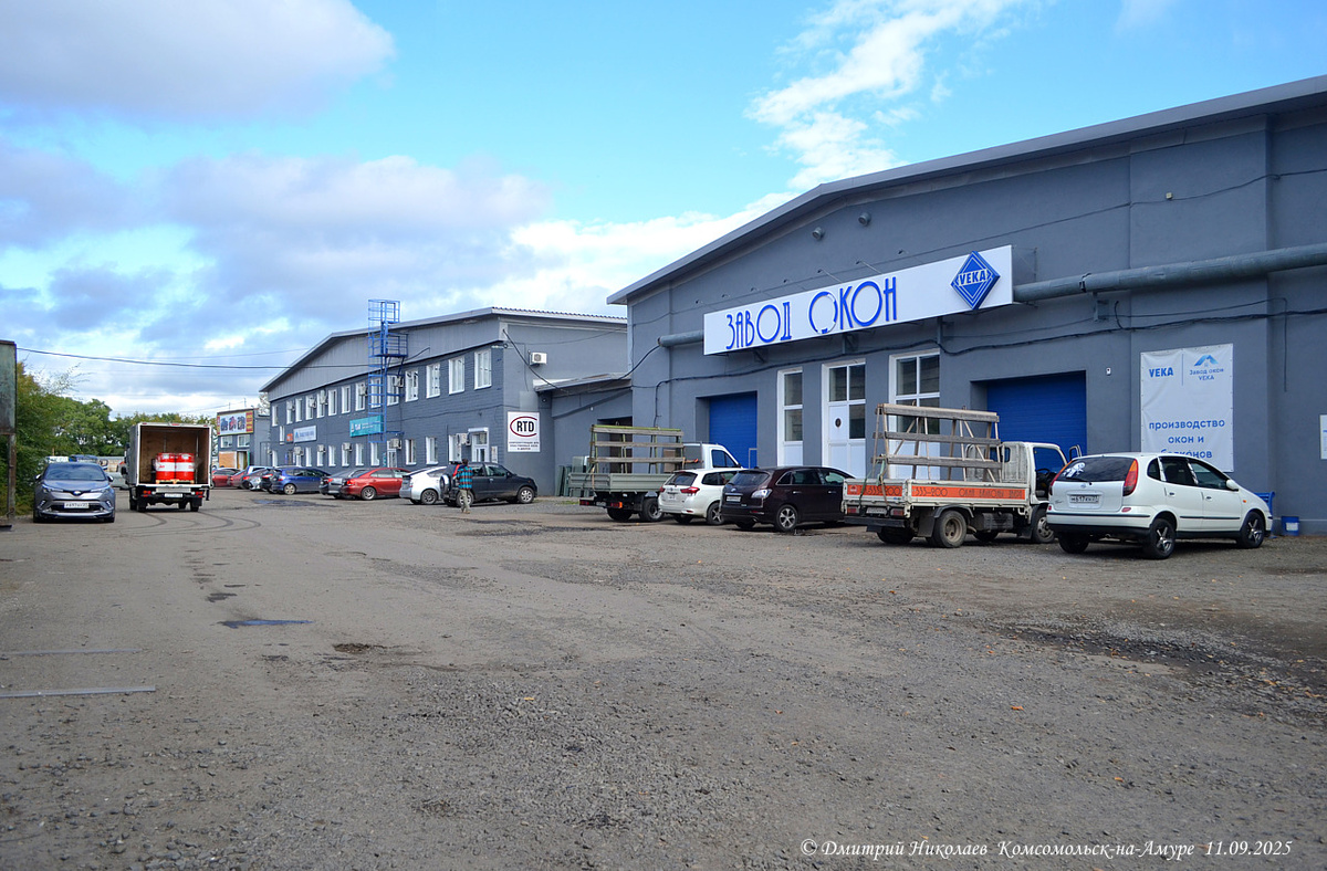 Бывший ремонтный профилакторий ПАТП-1. Здесь была куча специально оборудованных автобусных ремзон