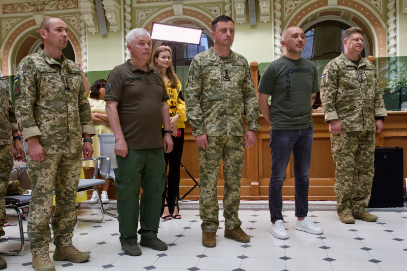    Толька доволен подачками Украины. Фото: Kirill Chubotin/Keystone Press Agency/Globallookpress