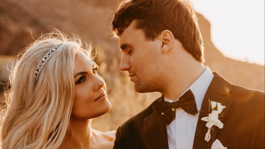    Фото: www.globallookpress.com/MRSERIKAKIRK/Instagram*