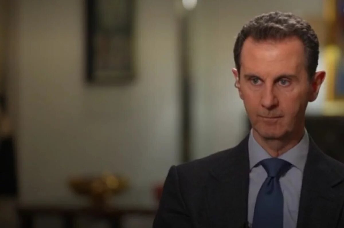    Башар Асад поселился в России после госпереворота в Сирии.