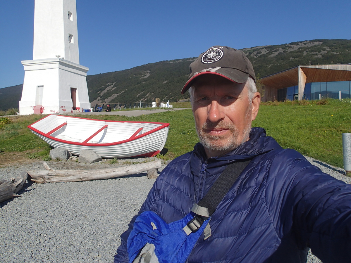 Бухта Нагаева в Магадане. Набережная Маяк. Уже после  18-дневного похода.