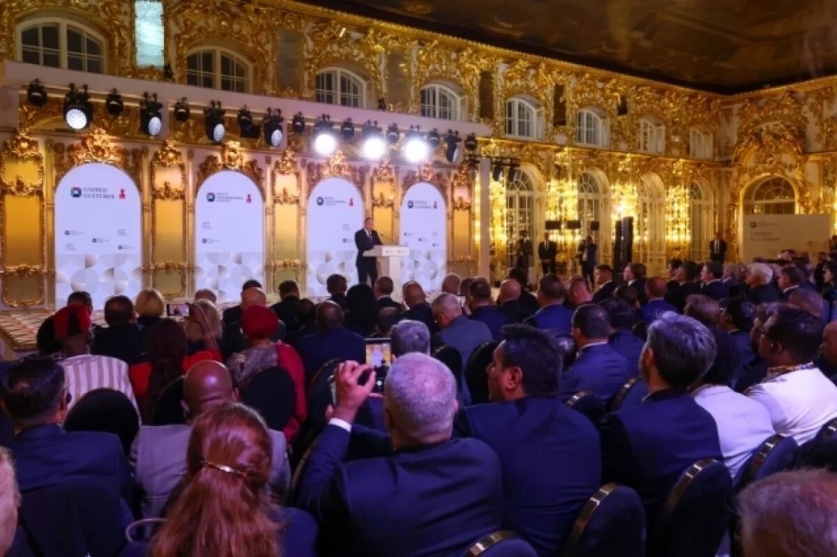    Беглов: Петербург активно работает над реализацией нацпроекта «Семья»