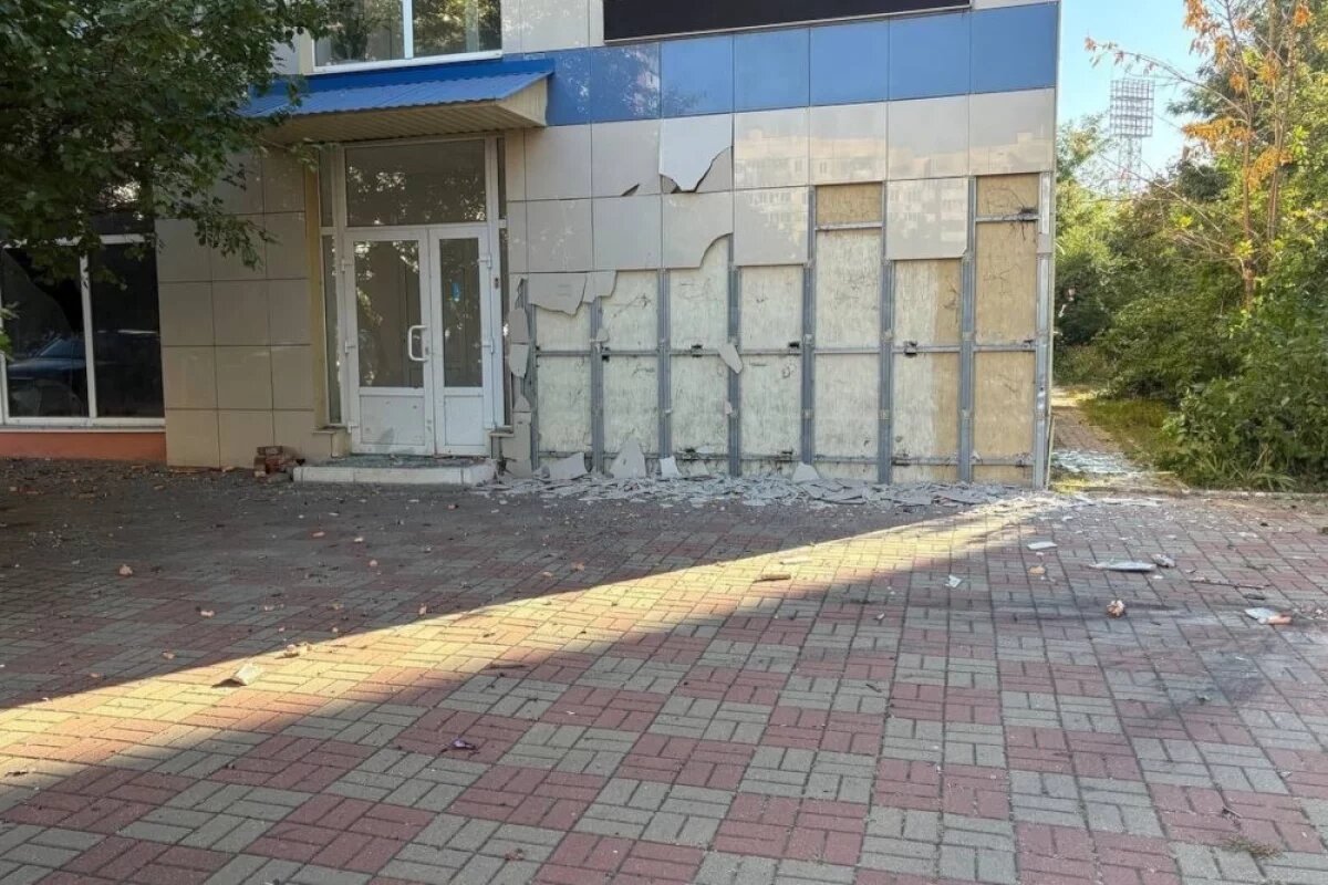    Белгородчину снова атаковали беспилотники: ранена 20-летняя девушка