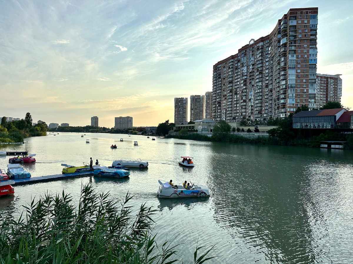Озеро Старая Кубань в Краснодаре.