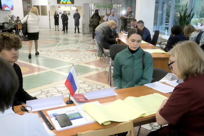    Фото Михаила Перикова из архива "Континента Сибирь"