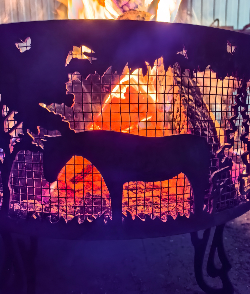 Это я, уставшая лошадка после рабочей недели.😀