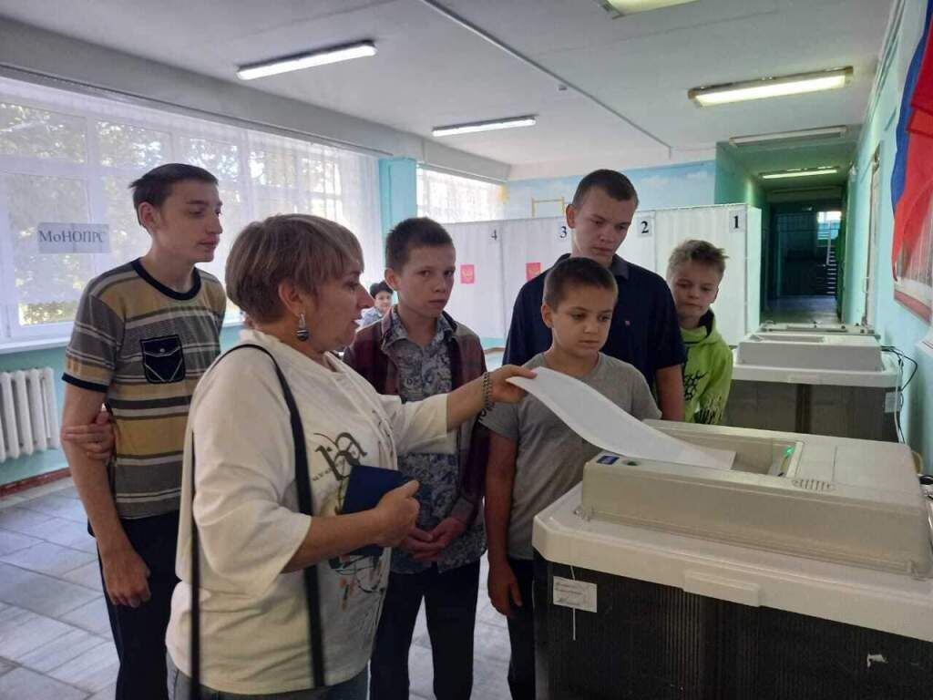 Листайте вправо, чтобы увидеть больше изображений