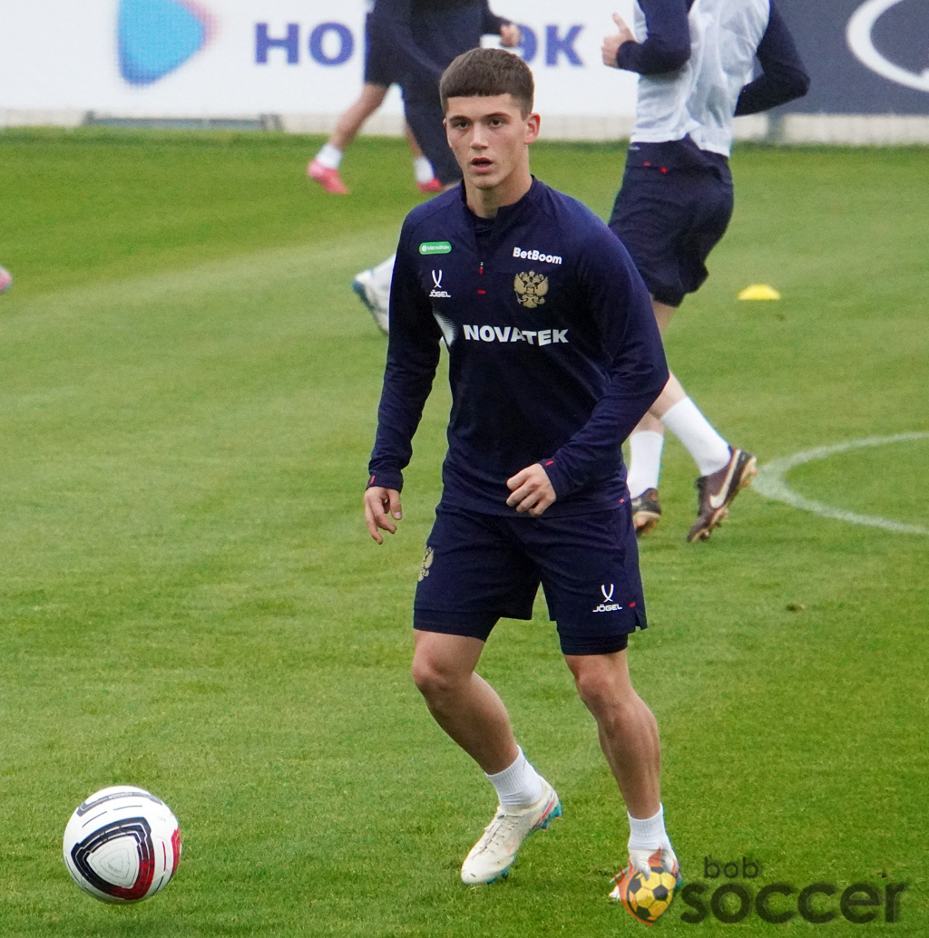    Sport.fr: «Манчестер Юнайтед» готов на все, чтобы заполучить российскую звезду Кирилла Глебова!