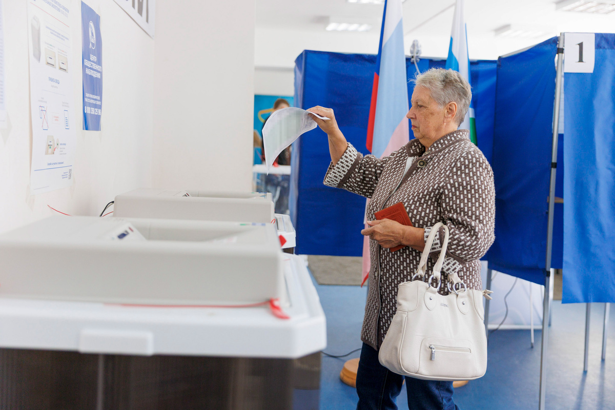 Иркутская область продолжает лидировать по явке среди регионов Сибири.  Фото: ФедералПресс / Иван Кабанов