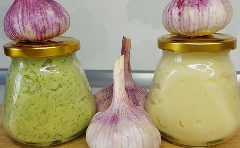 Чесночная паста: как сохранить аромат и пользу чеснока надолго