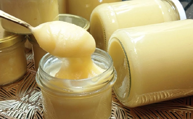 Яблочный крем-пюре со сливками: идеальный завтрак и зимняя заготовка