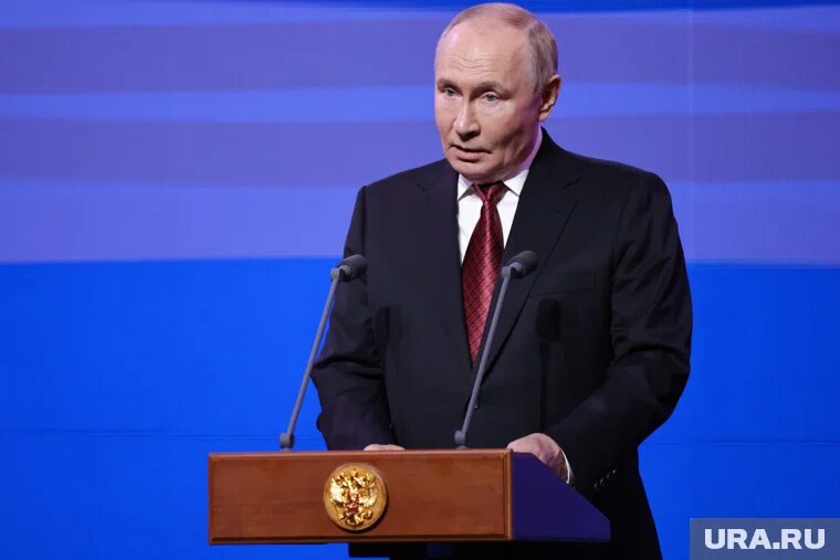 Путин отметил эффективную работу городских властей и предпринимателей
Фото: Роман Наумов © URA.RU