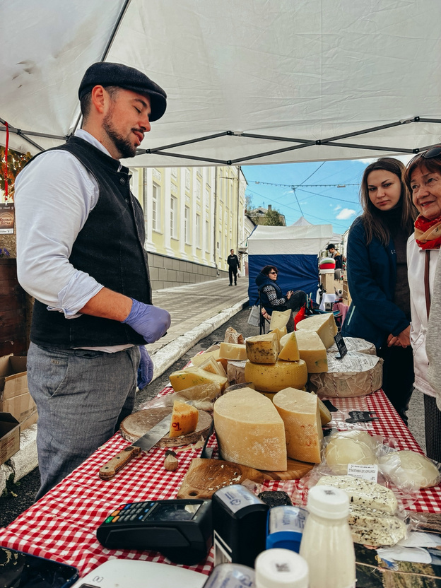    На прогулочной улице Спасской открылся гастрономический фестиваль (0+)