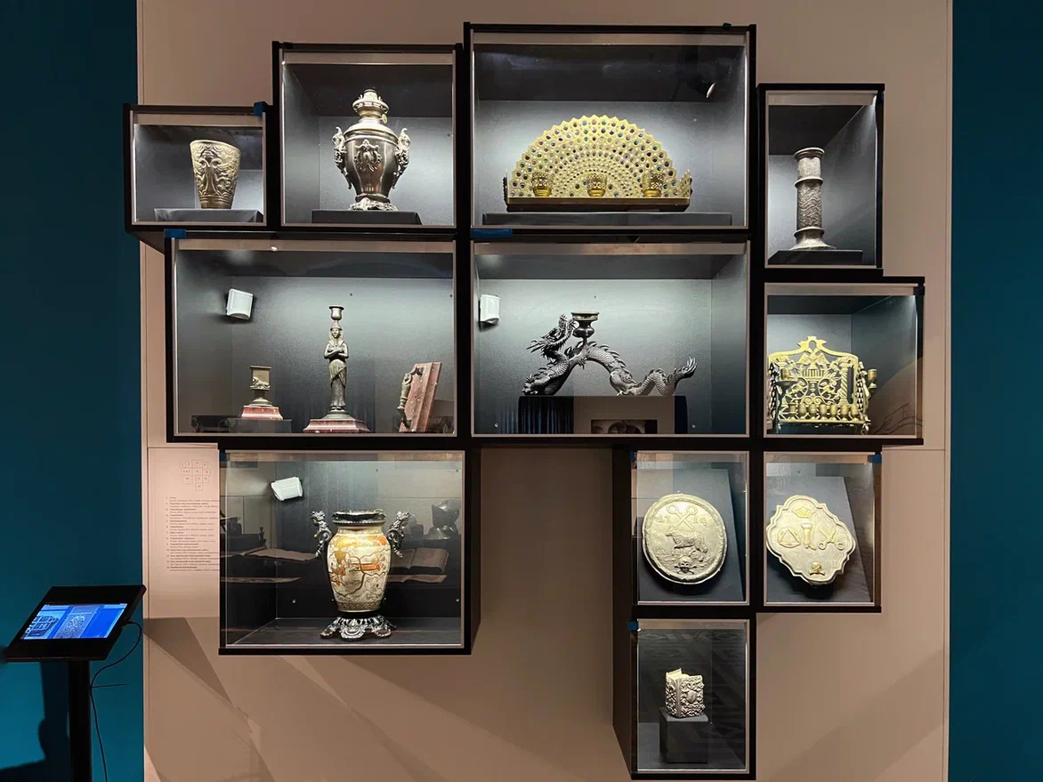 Экспонаты выставки «110 раритетов музея Бурылина». Фото автора