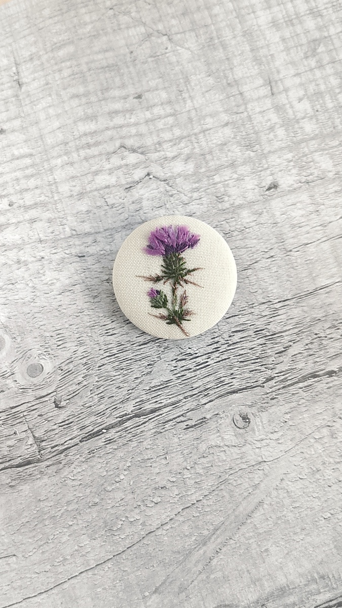 Брошь чертополох