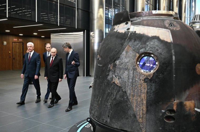 Работа центра даст новый импульс развитию российской космонавтики
Фото:Сергей Бобылев / РИА Новости