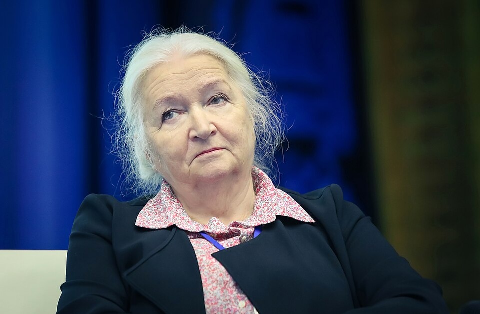 Профессор Татьяна Черниговская на Читательской Ассамблее Содружества в Московском Политехе. Источник: wikimedia / 	Svklimkin