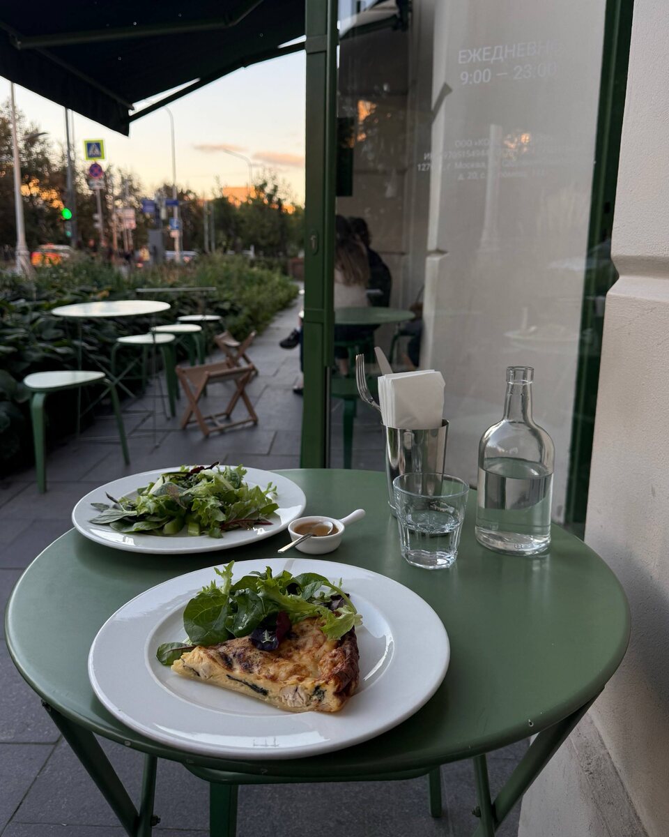 ужин на веранде