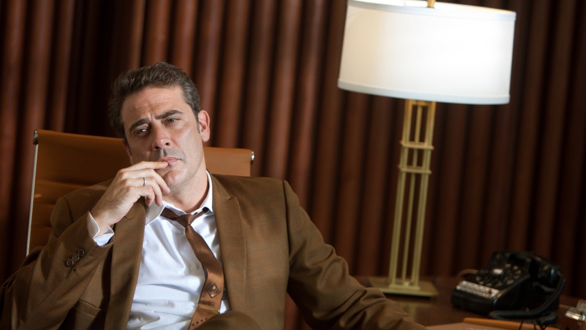 кадр из сериала "Город мечты"