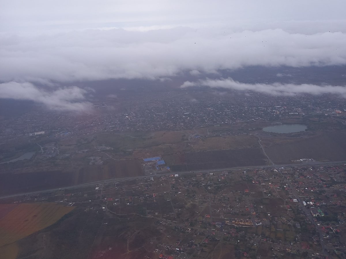 Вылетаем из мрачного Питера