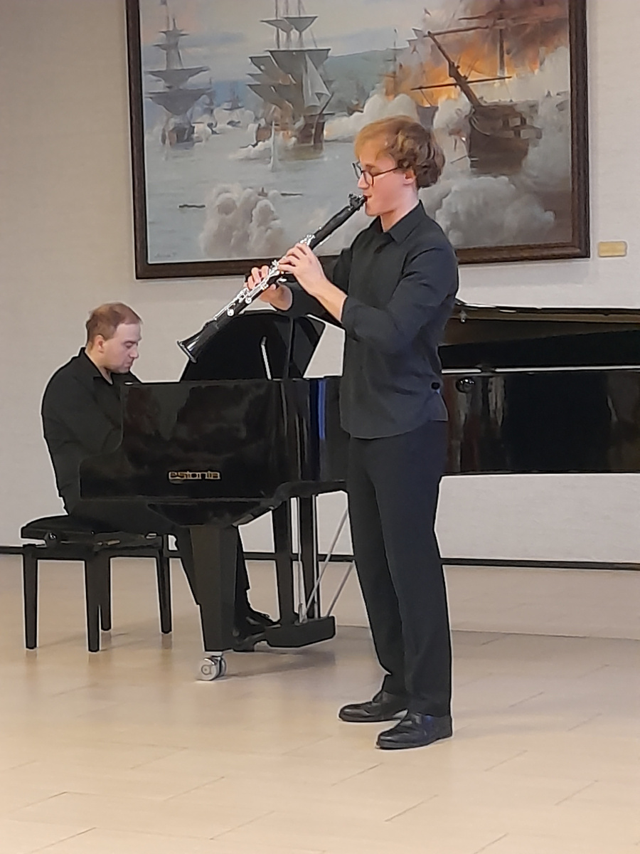 Музыкальный салон в Морском музее.