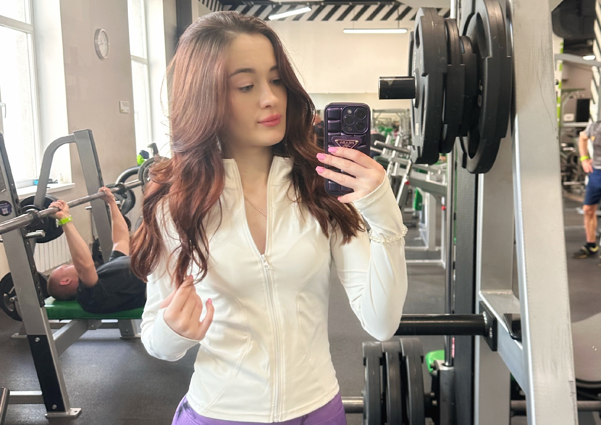 Светлана Минакова - персональный фитнес тренер FPA | диетолог с международной аккредитацией EREPS.
