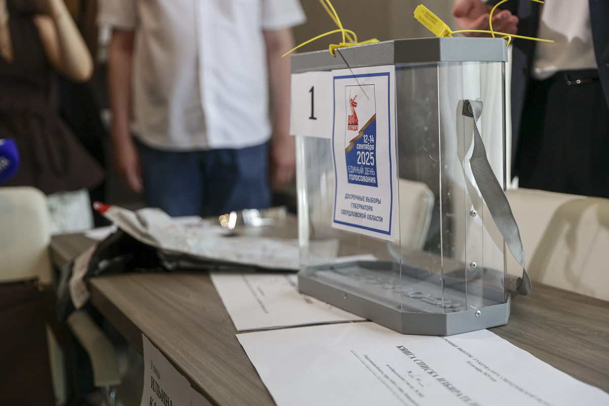 В Ленобласти прошел второй день выборов губернатора.  Фото: Иван Кабанов