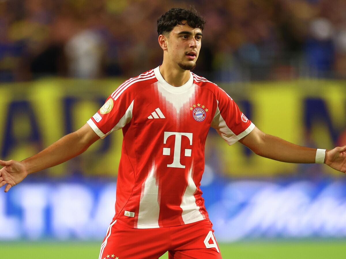    Полузащитник мюнхенской "Баварии" Александар Павлович© Chris Brunskill/Fantasista