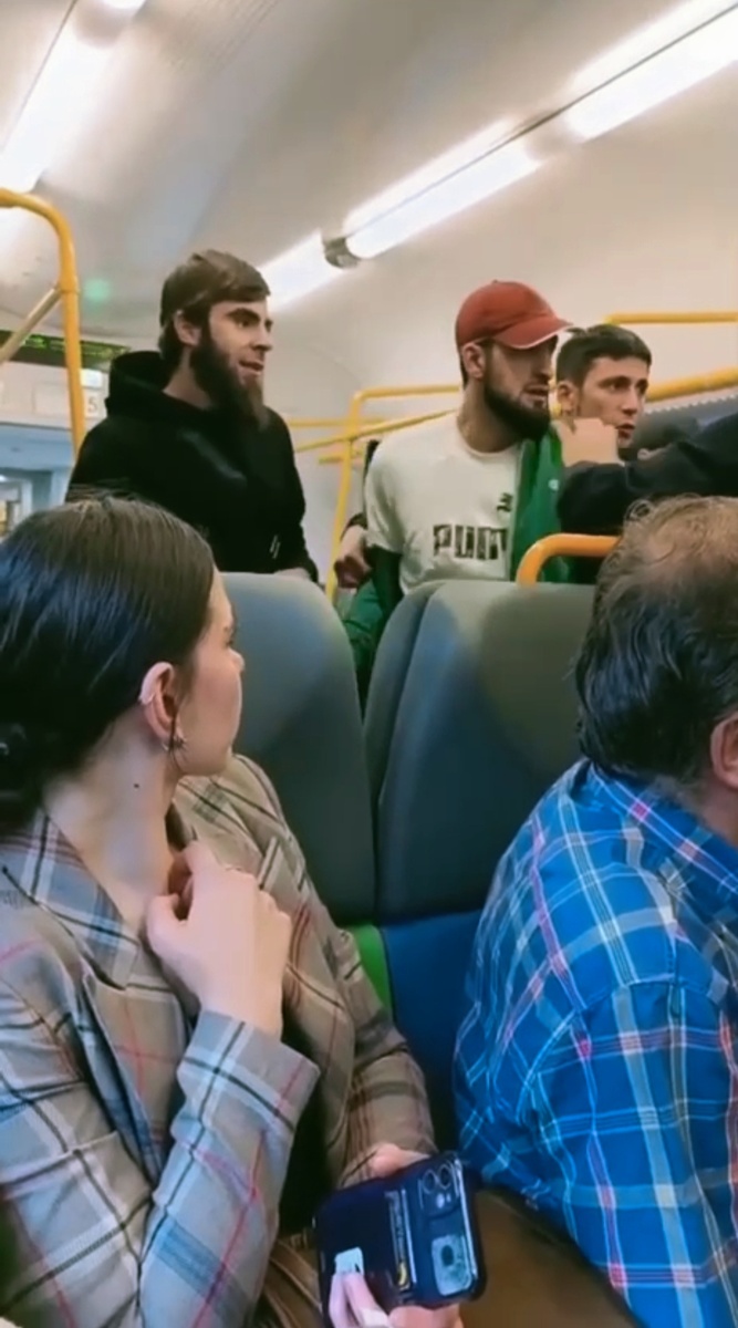 Скриншот из видео.