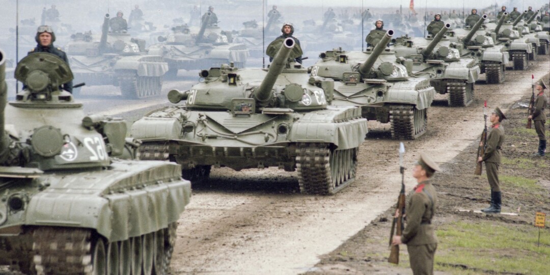 Сколько основных боевых танков выпускали в СССР?