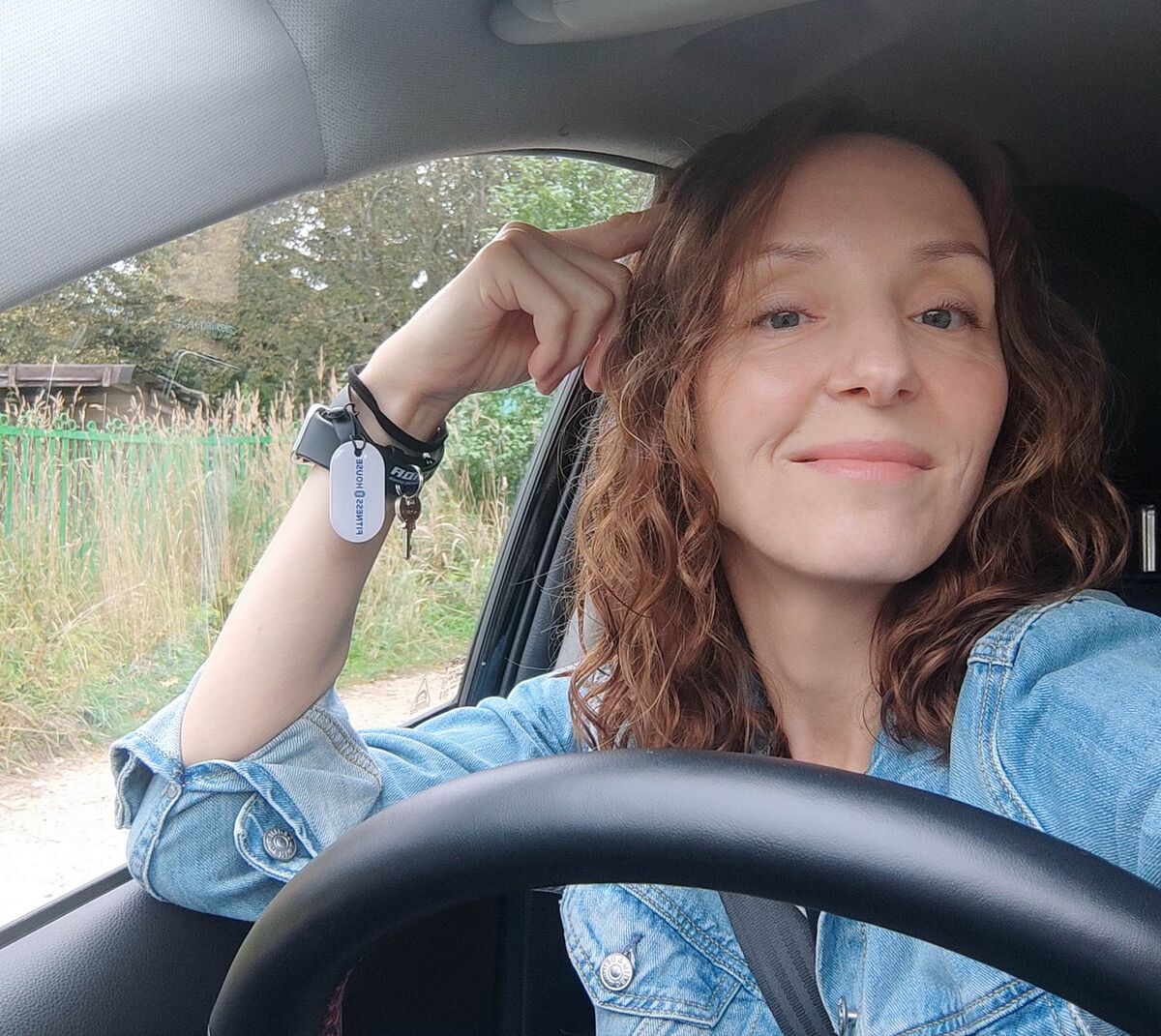 Привет! Я Ксюша, мама пятерых. Долгое время занималась тхэквондо, недавно закончила обучение на фитнес-тренера. Здесь рассказываю о своей жизни как она есть. Всем рада, присоединяйтесь!