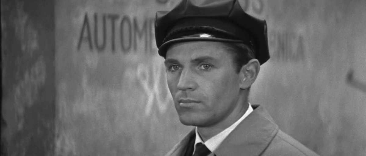 Кадр из кинофильма "Щит и меч", 1968 г., режиссер Владимир Басов, сценаристы Владимир Басов, Вадим Кожевников, композитор Вениамин Баснер (скриншот) 